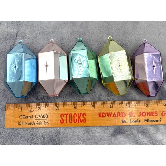 Vtg Jewelbrite Unbreakable Christmas Decorations Set Of 5 Diorama Ornaments - Picture 4 of 5